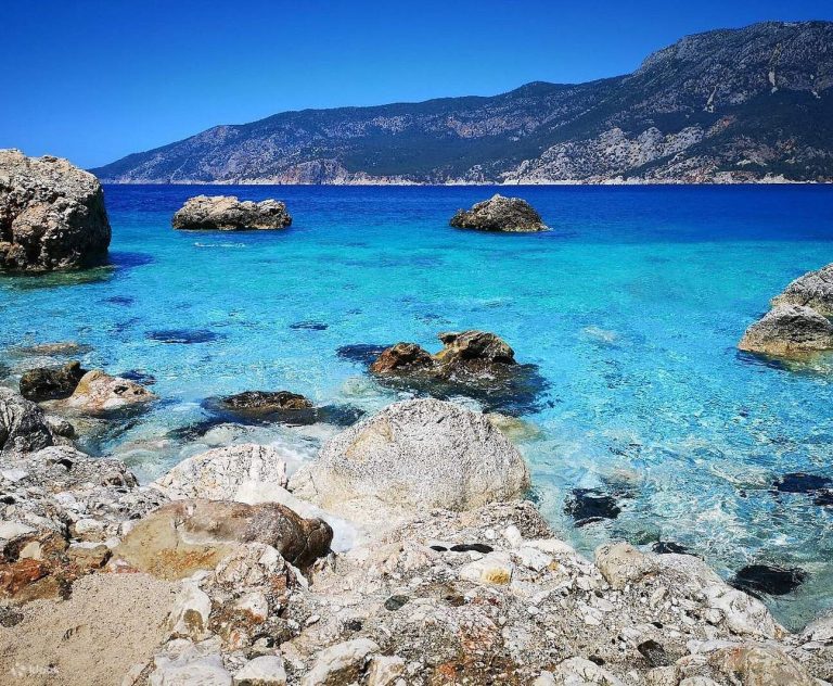 Keindahan Pantai Adrasan Sahili: Surga Tersembunyi di Turki