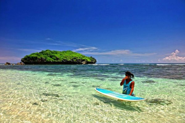 Keindahan Pantai Sadranan: Surga Tersembunyi di Jogja
